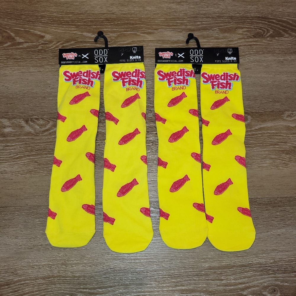 2 Pairs - Odd Sox Swedish Fish Brand Crew Socks Men's Size 6 - 13 New